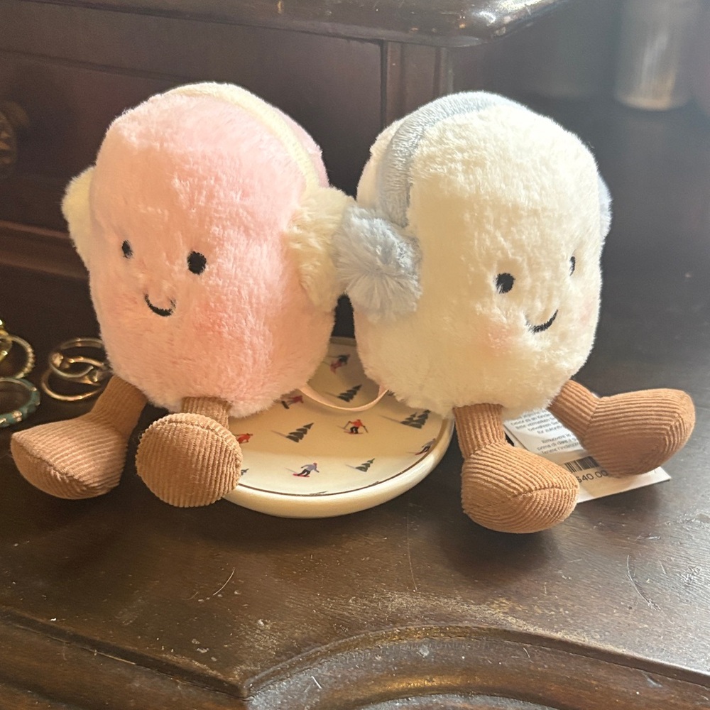 Jellycat Amuseable christmas toastie pink and white marshmallows with ear muff.